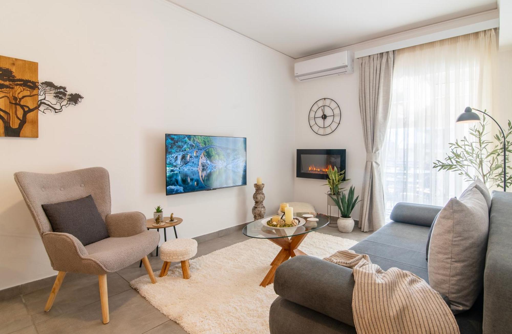 Michael'S Seaside Homely Apartment In Varkiza Exterior photo